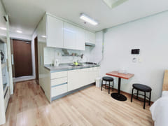 3rd floor of a centrally located officetel in 2th image