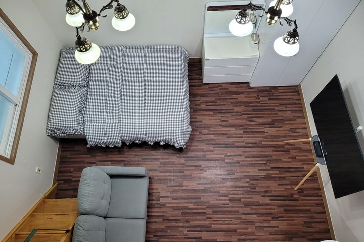 Duplex-style studio in Beomeo-dong 3th image
