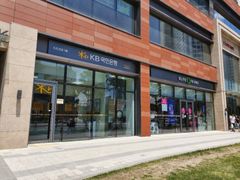 Fully furnished studio apartment in Gwanggyo, 13th image