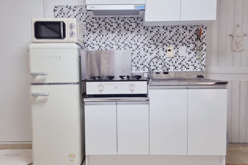 2호선신대방역 도보5분