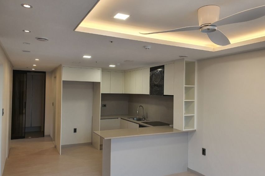 부산시청앞 신축