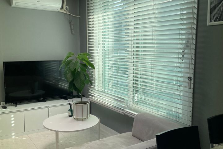 A bright and comfortable home. 8th image