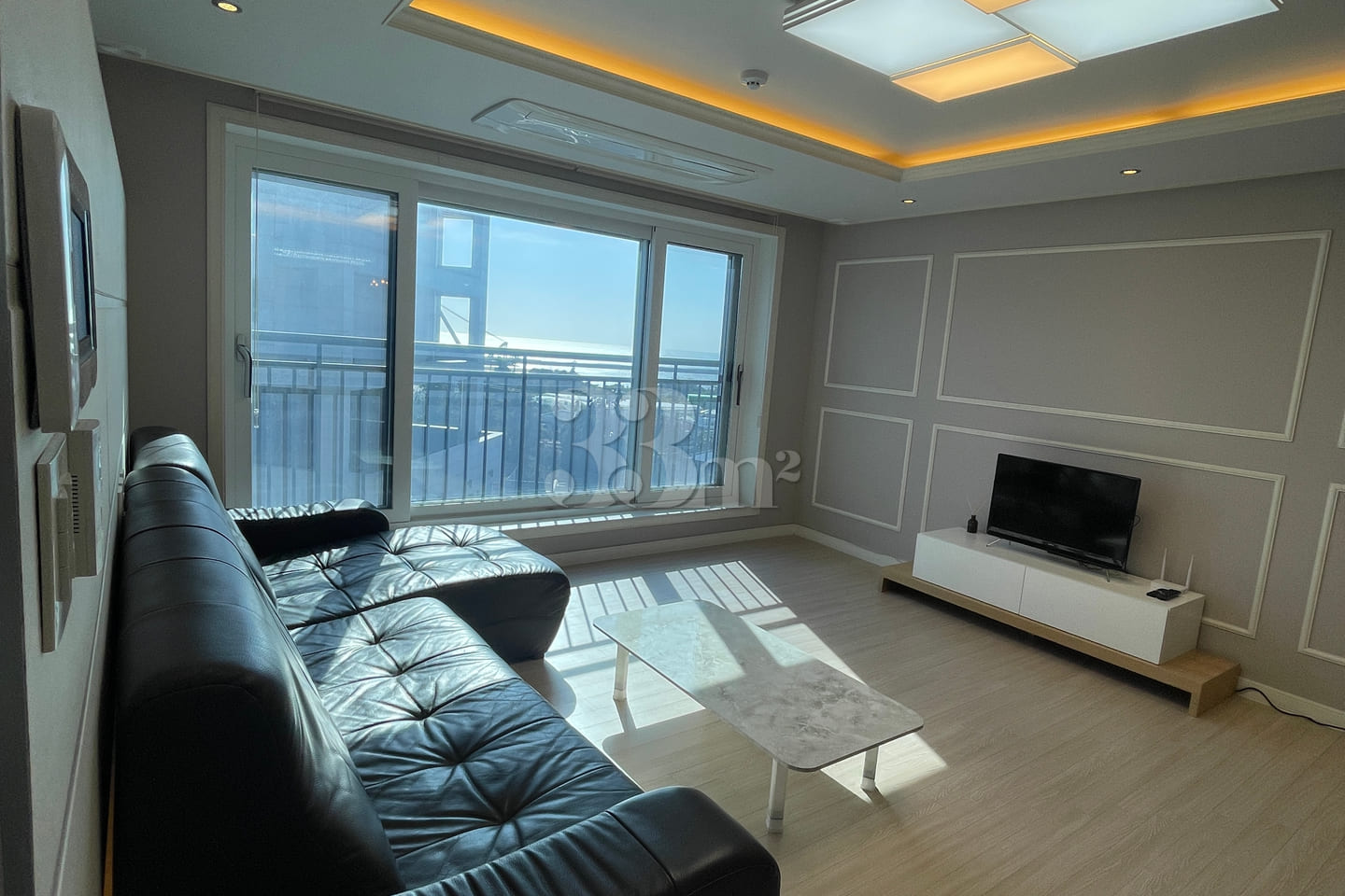 An unobstructed ocean view 1th image