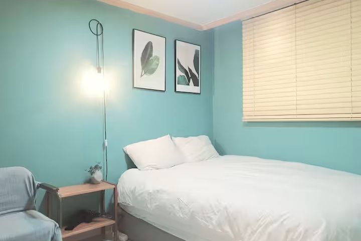 Cozy 4-room apartment, 7 minutes from Seoul S 4th image
