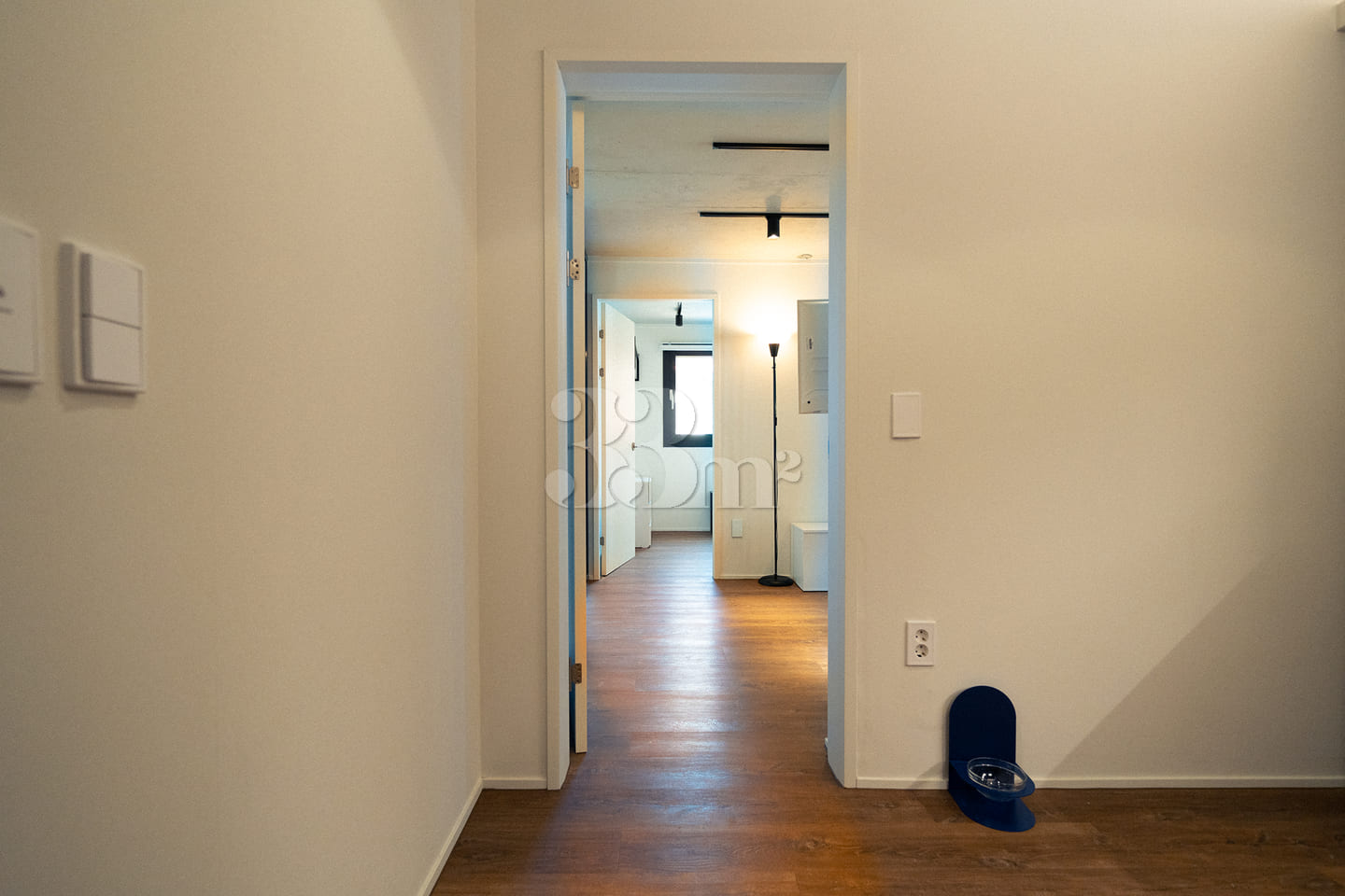 Like-new 2-room unit, 3-minute walk from Eonj 12th image