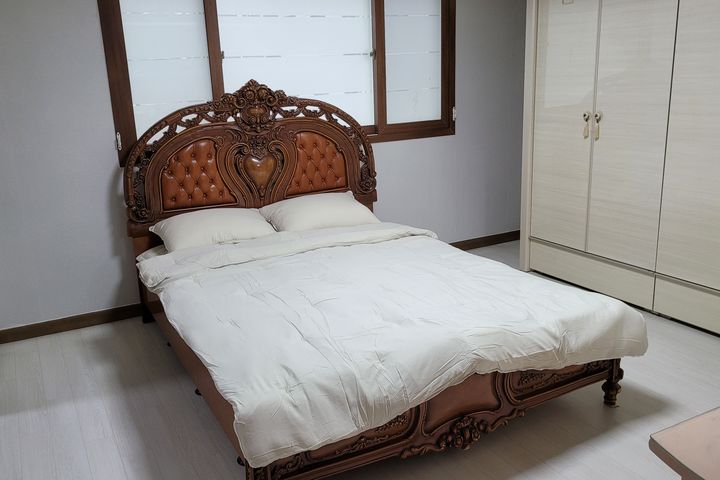 Spacious and pleasant 3-room unit in Gwaneum- 3th image
