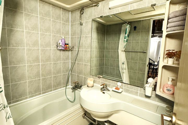 Yonsei Alumni Double Room D 10th image