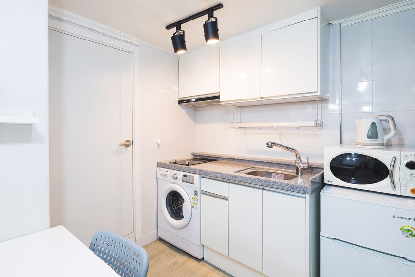 슈퍼호스트의 신사동원룸 4번째 이미지