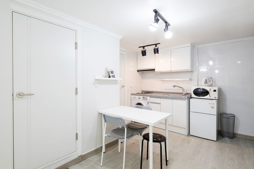 슈퍼호스트의 신사동원룸 2번째 이미지