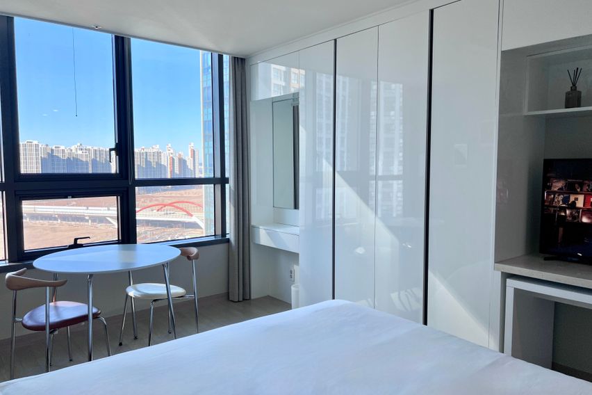 송도 풀옵션 고층 뻥뷰