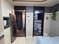 Seattle Unit 203 2th image