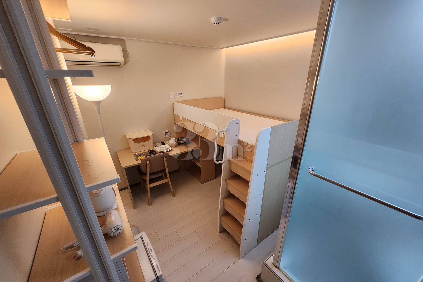 Modern Studio (Unit 305) near Ewha Womans Uni 0th image