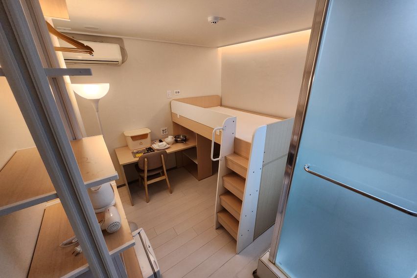 이대신촌모던원룸305호 0번째 이미지