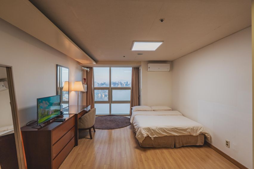 언주 Basic 스테이