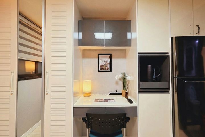 Seattle Unit 304 2th image