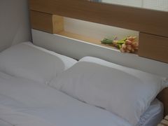 🌿 Fully-furnished studio apartment near Buch 9th image