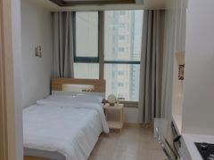 🌿 Fully-furnished studio apartment near Buch 1th image