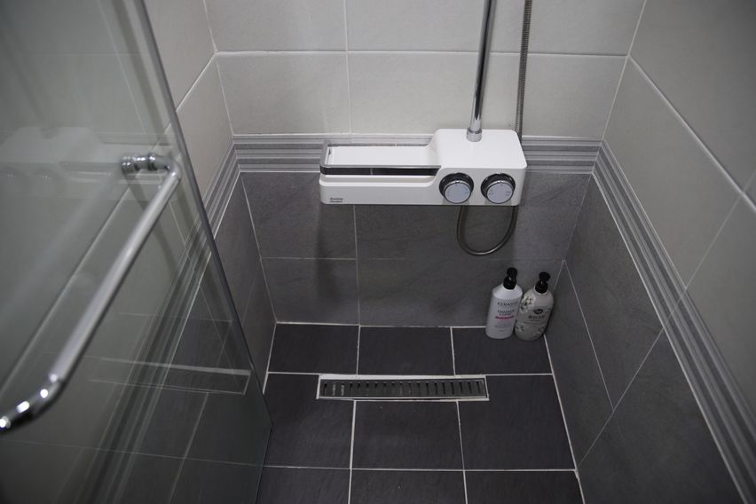 풀옵션) 신촌역 4분