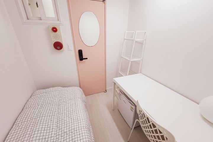 Awesome Stay #307 2th image