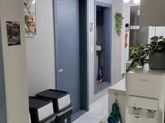 Room 304 4th image