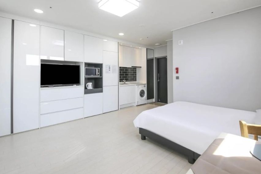 제주시내 노형 2인호텔 1번째 이미지