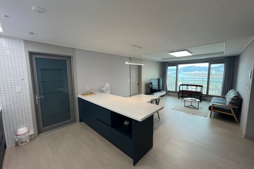 공항앞 리버뷰 13층  0번째 이미지