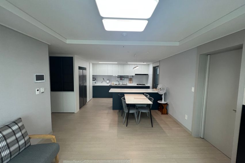 공항앞 리버뷰 13층  4번째 이미지