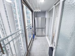 Clean 3-room, 2-bathroom apartment in Dogok-d 16th image