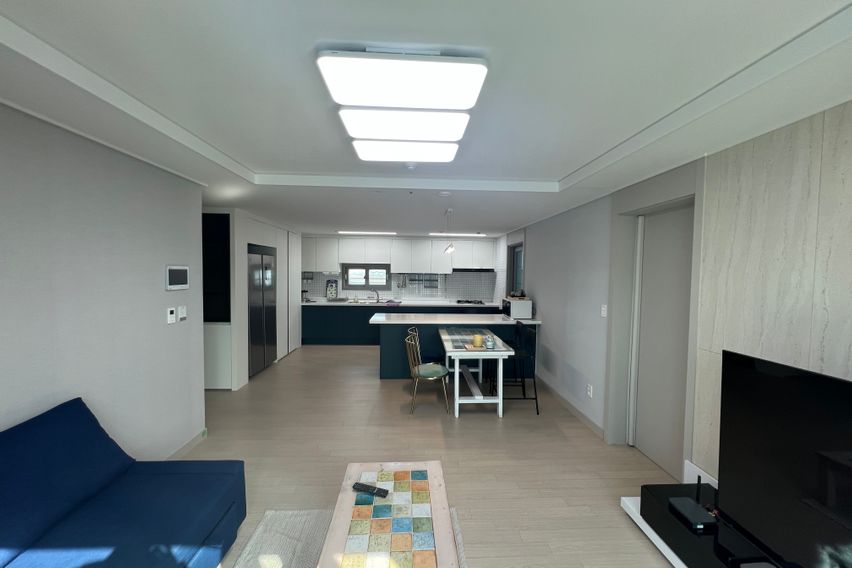 공항앞아파트 15층방3 1번째 이미지