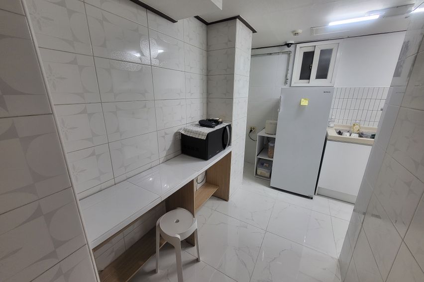 넓은외창샤워룸/남성전용 5번째 이미지