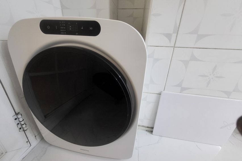 넓은외창샤워룸/남성전용