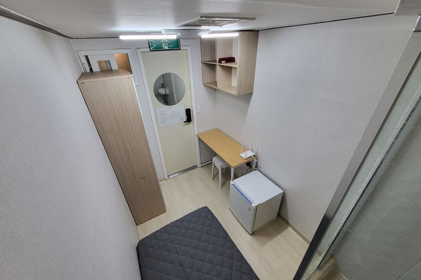 넓은내창샤워룸/남성전용