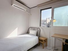 홍대합정 채광 좋은 방 0번째 이미지