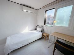 홍대합정 채광 좋은 방 1번째 이미지