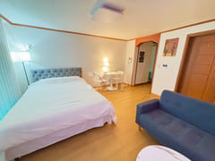 Cozy, fully furnished studio apartment in Yeo 6th image