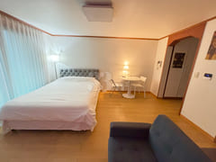 Cozy, fully furnished studio apartment in Yeo 11th image