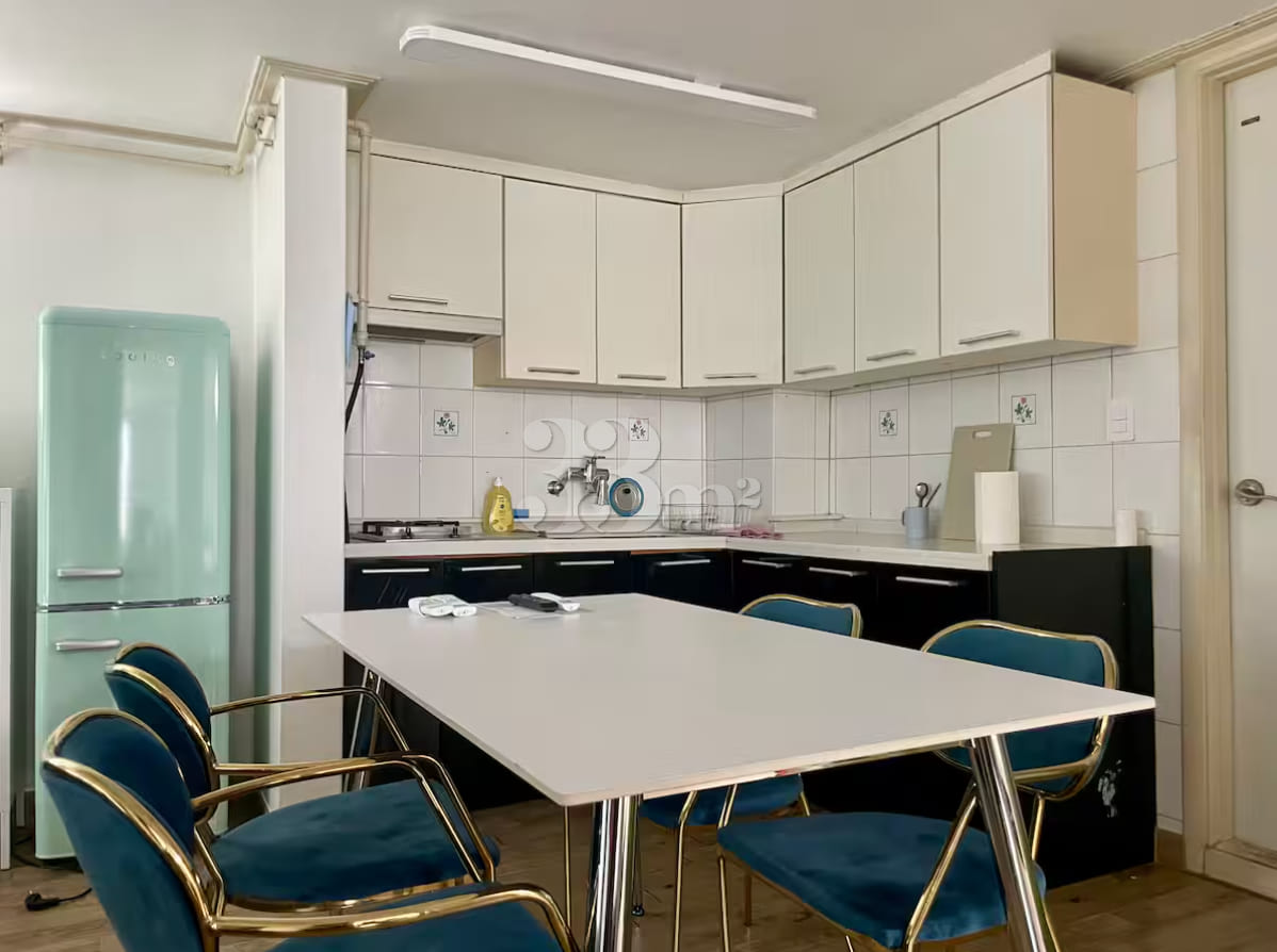 Spacious two-bedroom apartment in Yeoksam-don 11th image