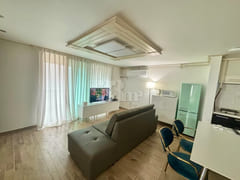 Spacious two-bedroom apartment in Yeoksam-don 5th image