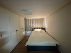 Spacious two-bedroom apartment in Yeoksam-don 7th image