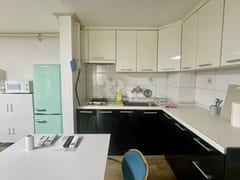 Spacious two-bedroom apartment in Yeoksam-don 6th image
