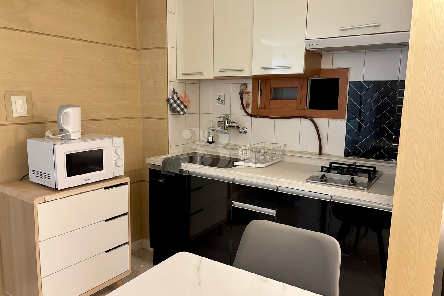 Cozy, fully furnished studio apartment in Yeo 10th image
