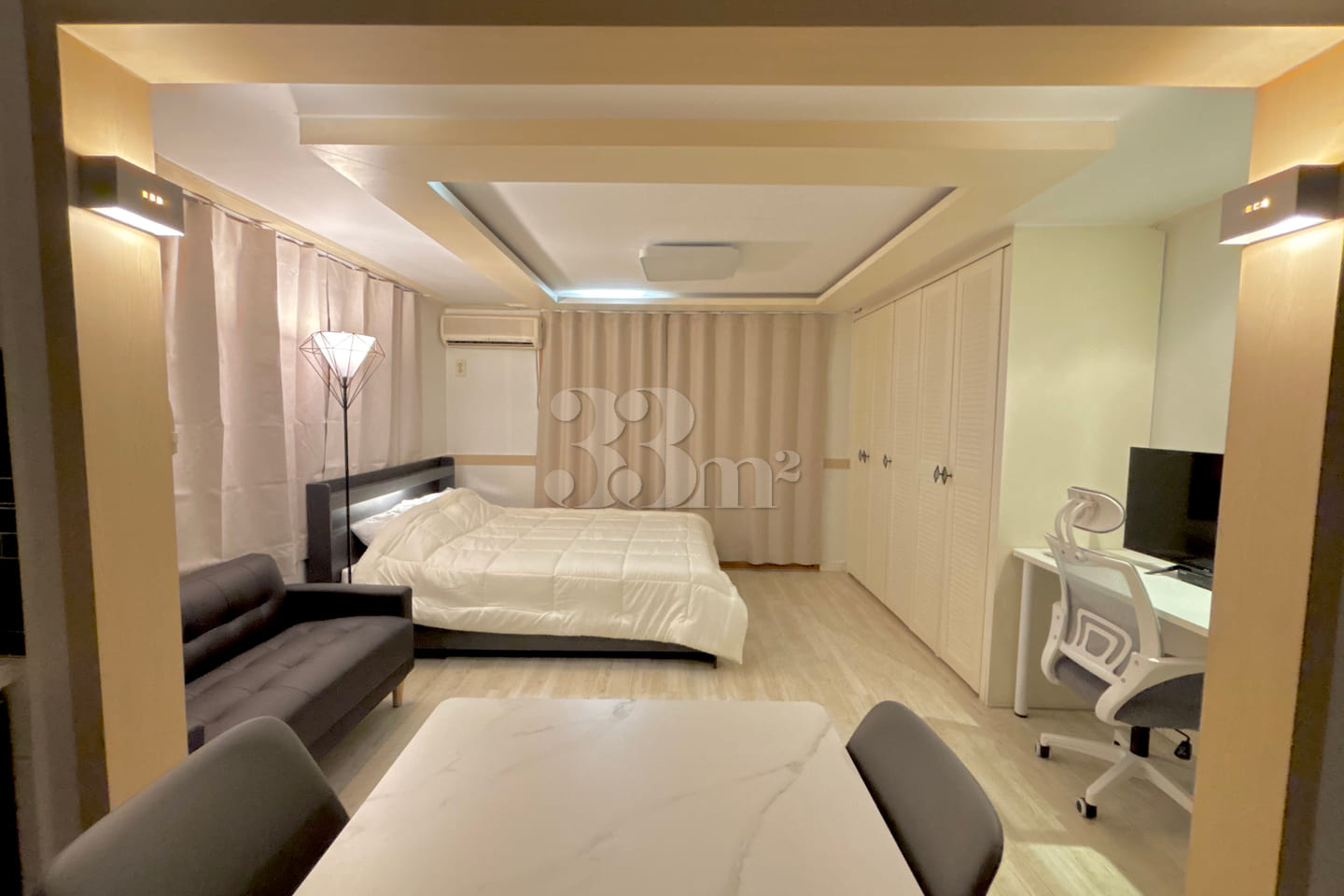 Cozy, fully furnished studio apartment in Yeo 12th image
