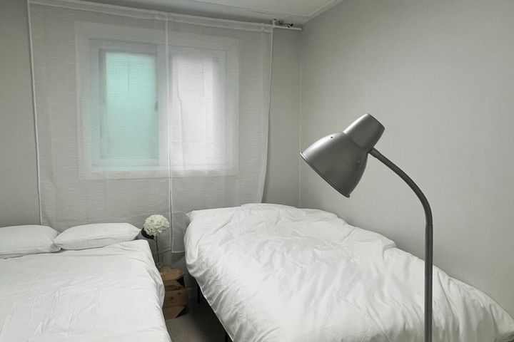 Clean accommodation for 4 in Sinchon/Hongdae 8th image