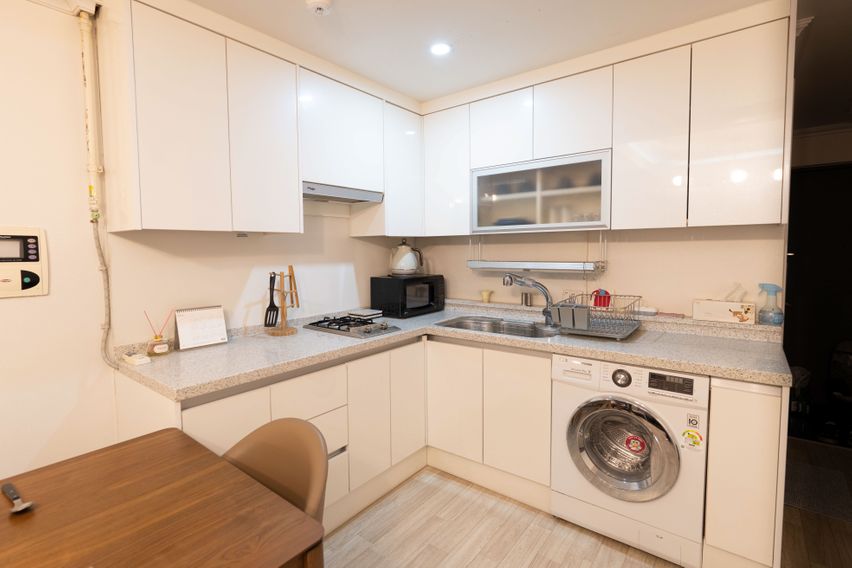 신촌기차역 1분거리