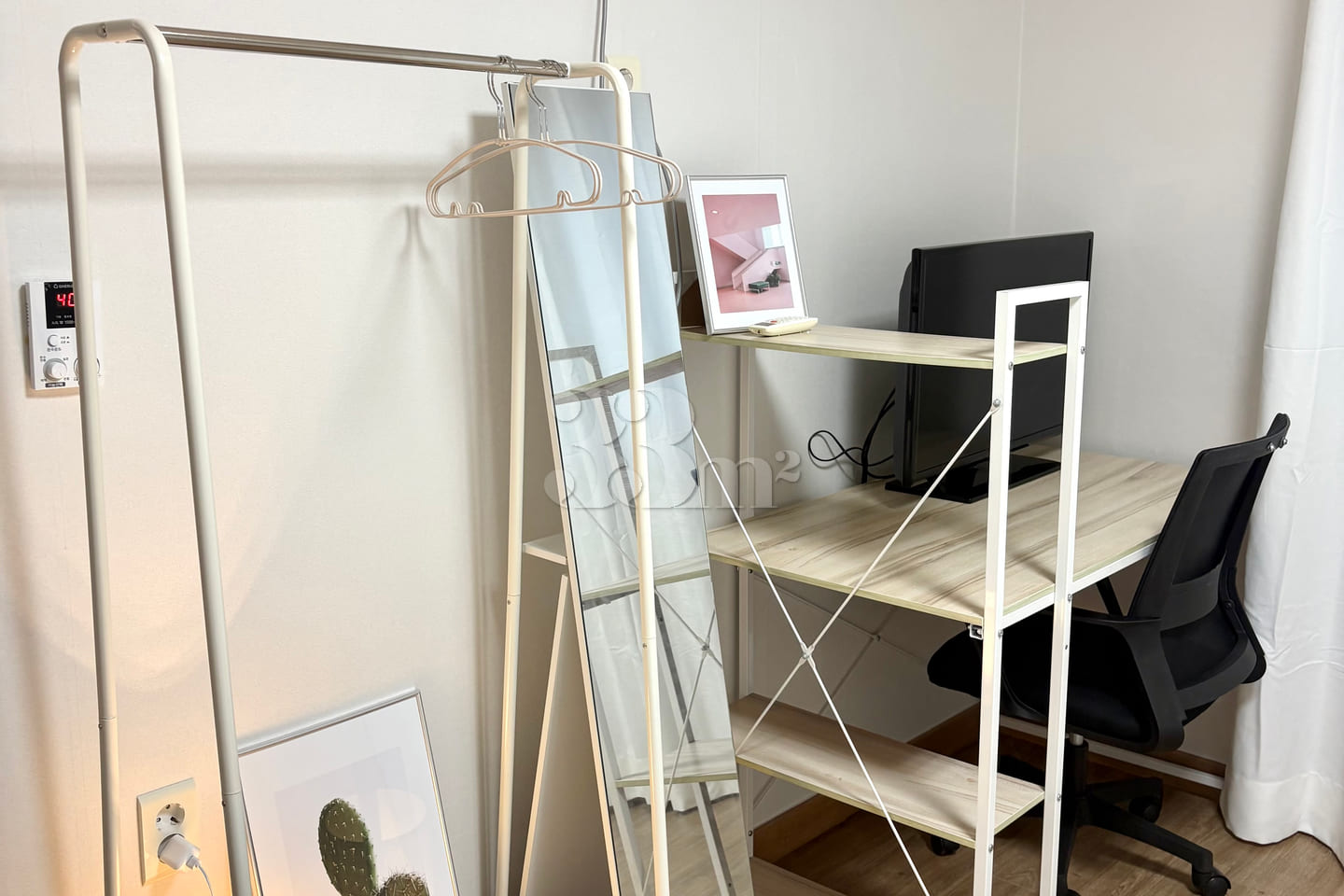 Studio apartment with a living room near Poha 10th image