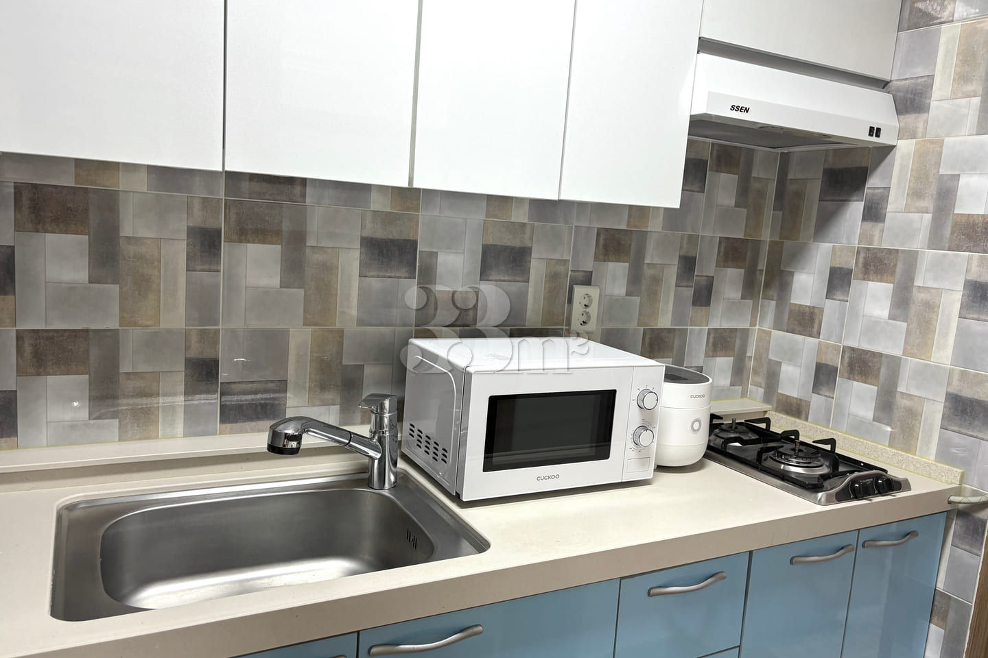 Studio apartment with a living room near Poha 4th image