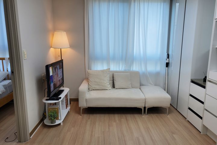 Yeouido, fully furnished, near Lines 5 & 2 0th image