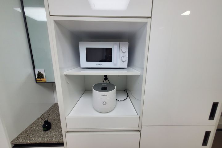 Yeouido, fully furnished, near Lines 5 & 2 9th image