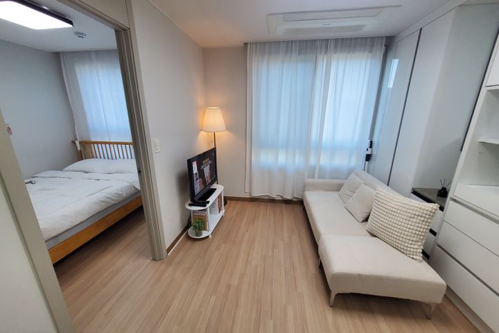Yeouido, fully furnished, near Lines 5 & 2 13th image