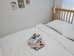 Yeouido, fully furnished, near Lines 5 & 2 17th image
